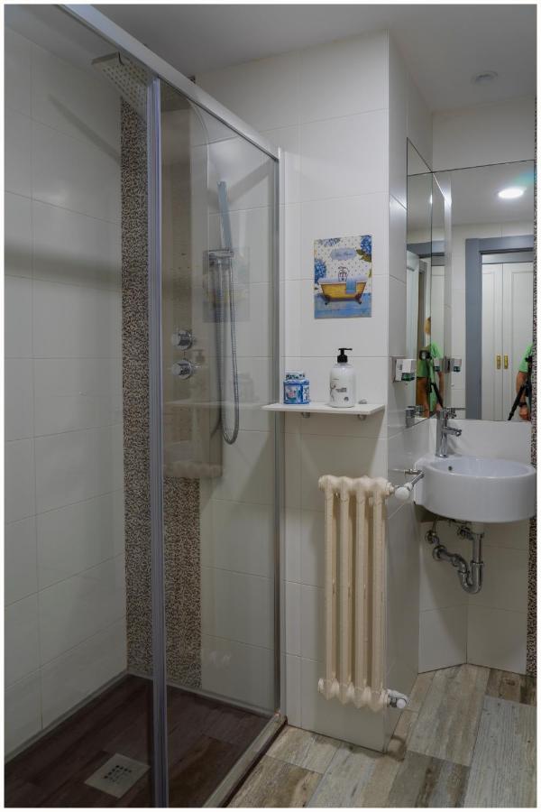 דירות לאון Luengo House מראה חיצוני תמונה