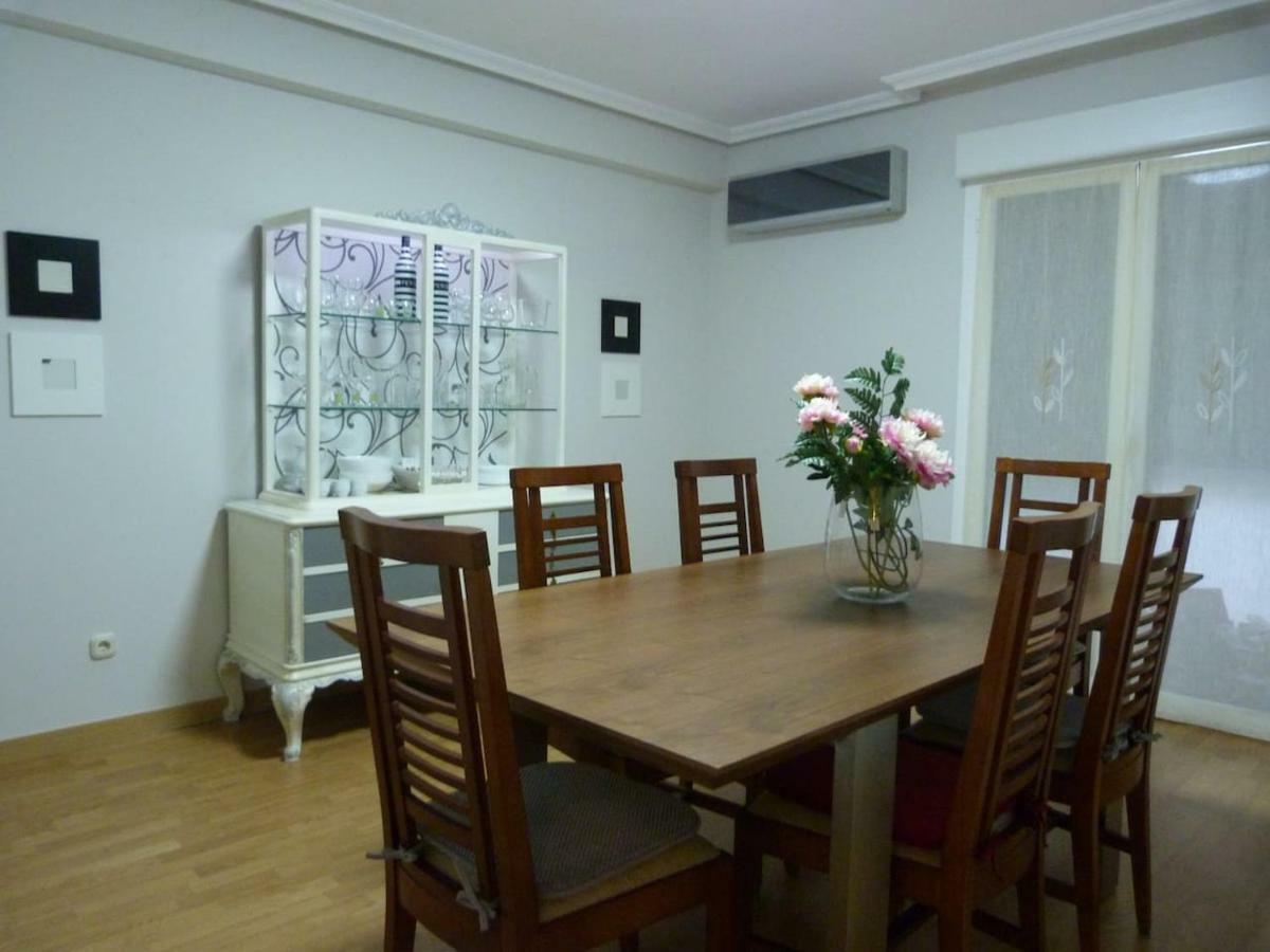 דירות לאון Luengo House מראה חיצוני תמונה